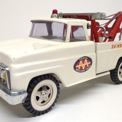 Tonka AA Wrecker 24 Hr. Service Tow Truck