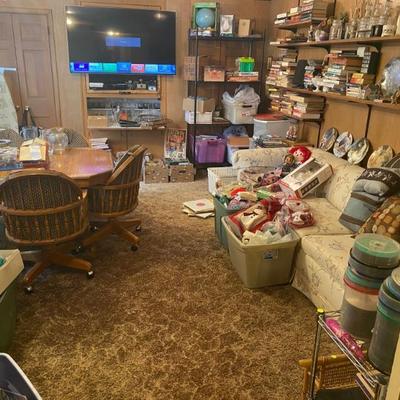 EstateSalesByOlga at 42 Harvard Rd, Linden, NJ 07036