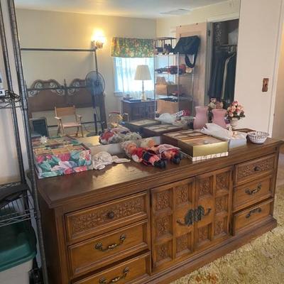 EstateSalesByOlga at 42 Harvard Rd, Linden, NJ 07036
