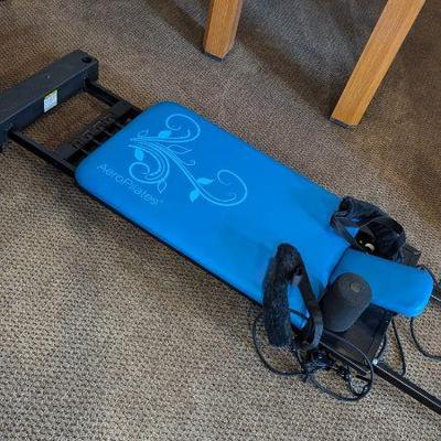 Aero Pilates machine