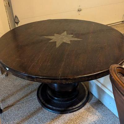 Round wood table
