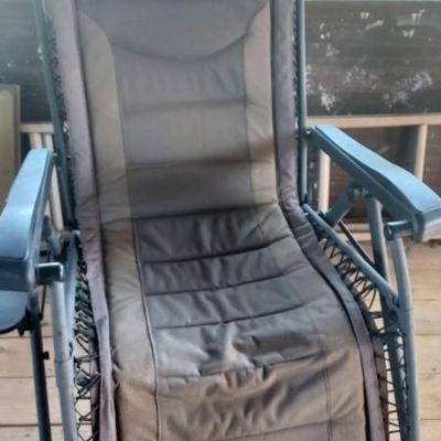 Bass Pro lounge chair