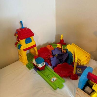 Toy Track