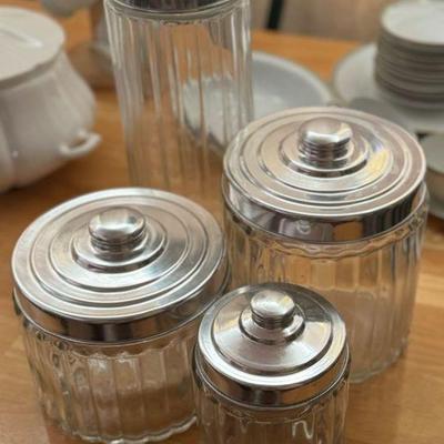 Cannister sets 