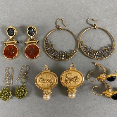 Goldtone Earrings (5)
