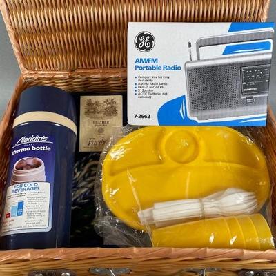Picnic Basket With Wool Blanket, Radio, Plastic Plates And Thermos
