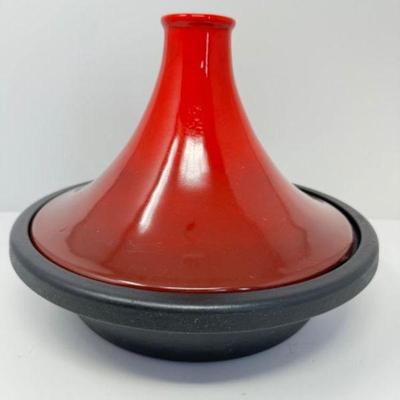 Le Creuset Signature Cast Iron Volcanic Tagine in Vibrant Red	