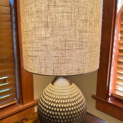 Textured Ceramic Table Lamp w/ Honeycomb Pattern & Natural Drum Shade	