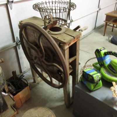 Estate sale photo