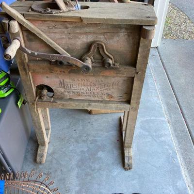 corn sheller