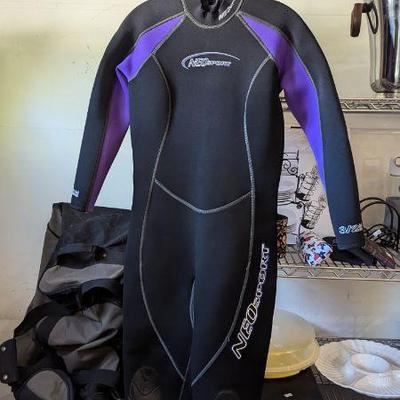 NeoSport wet suit