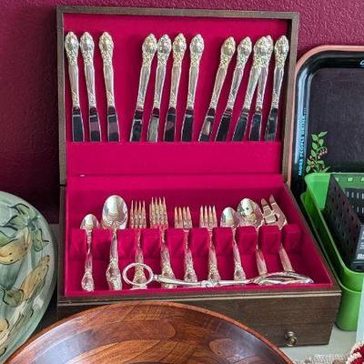 O'Neida Silverware in case