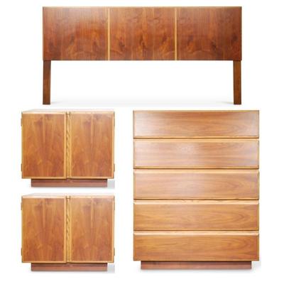Mid Century Modern Lane Furniture Oak Bedroom Furniture Set (4 Pieces)