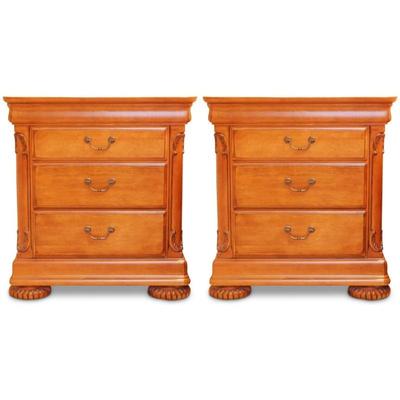 Pair of Hooker Furniture 3-Drawer Footed Nightstands