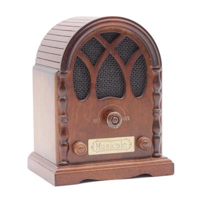 Glory Land Ent. Vintage Style Wood Radio Wind-Up Music Box