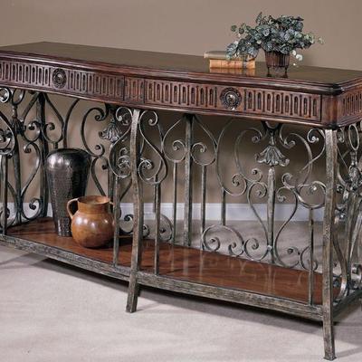 Hekman Loire Valley Console Table