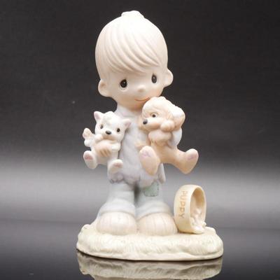 Precious Moments 1979 "Blessed Are The Peacemakers" Bisque Porcelain Figurine