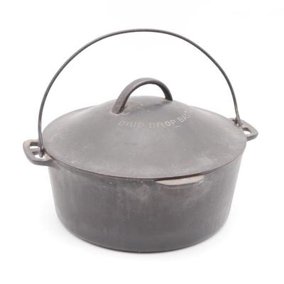 Wagner Ware Sidney Cast Iron 8" Round Roaster w/Drip Drop Baster Lid