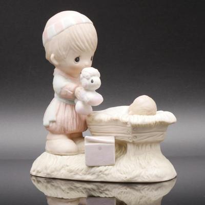 Precious Moments 1979 "Christmas is a Time to Share" Bisque Porcelain Figurine