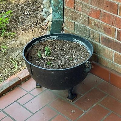 Wash pot planter