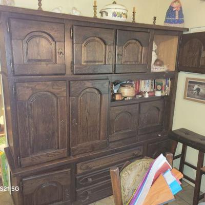 solid wood cabinets in old European stylingg