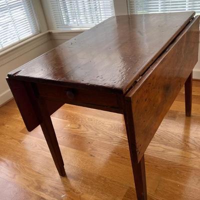 Primitive dropleaf table