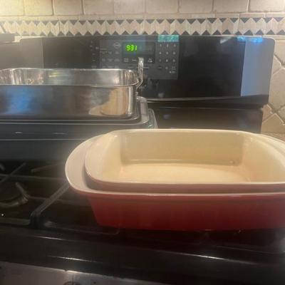 Casserole Dishes and Baking Pans