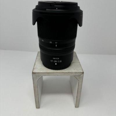 Nikkor Z 17-28mm 1:2.8- 67 | Est. $1,200	
