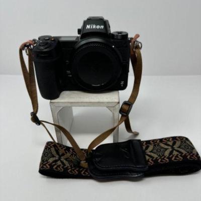 Nikon Z6 | Est. $1,900	