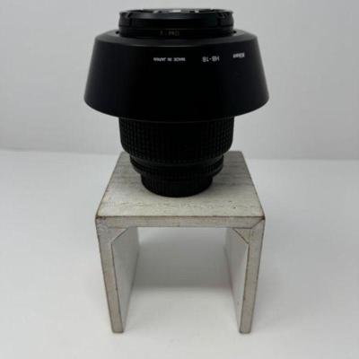 ﻿Nikon AF Nikkor 28-105mm +  B&W Filter + Nikon HB-18 | Est. $365	
