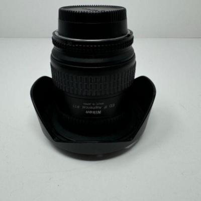 Nikon ED AF Nikkor 18-35mm 1:3.5-4.5 D | Est. $600	