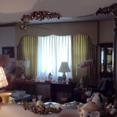 Very large hanging mirror 