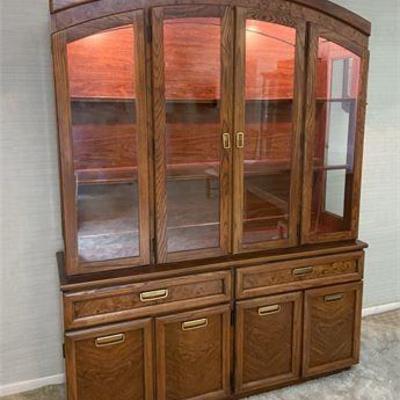 Broyhill Lighted Tiger's Oak China Cabinet.jpg