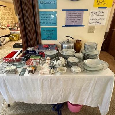 Estate sale photo