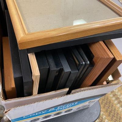 Frame Lot
