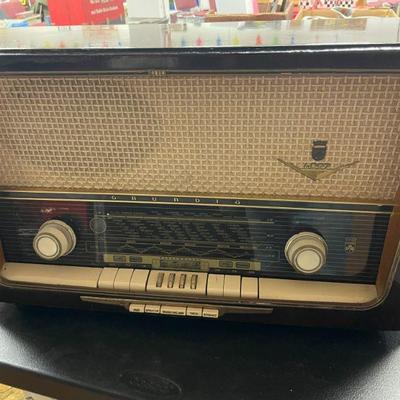 Grundig Shortwave Radio