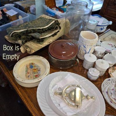 Part of miscellaneous antiques, vintage & contemporary Super Sized lot.
