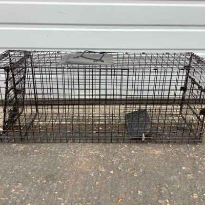 DEJE603 Humane Folding 32” Animal Trap	This lot includes a humane way folding animal trap(32x10x12"), perfect for raccoons, cats...