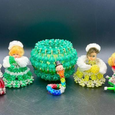 (6) Vintage Handmade Beaded Crafts
