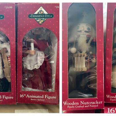 (4) Christmas Decor FT Nutcrackers & Santa
