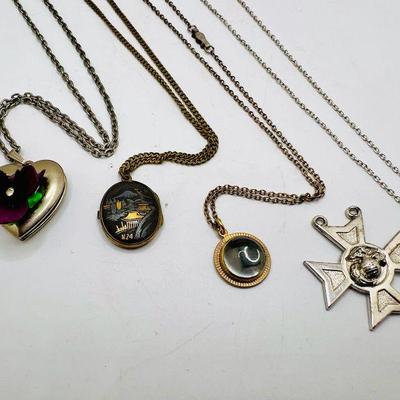(4) Necklaces with Pendants FT Lockets & Sterling Silver Fill
Two lockets and two pendants. Includes Vintage K24 Damascene Necklace...
