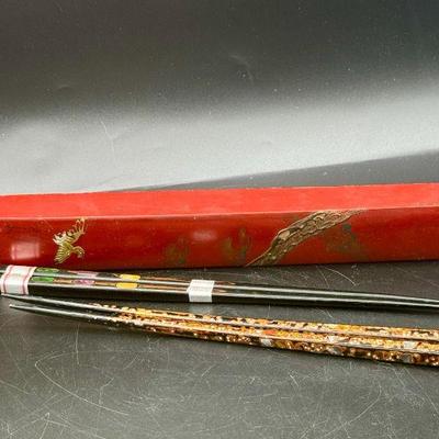 (2) Chopstick W Mother Of Pearl & Wooden Inlays
