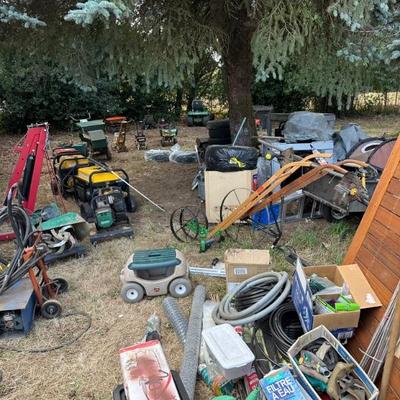 Estate sale photo