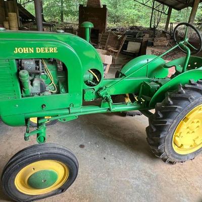 John Deere Model LA tractor 