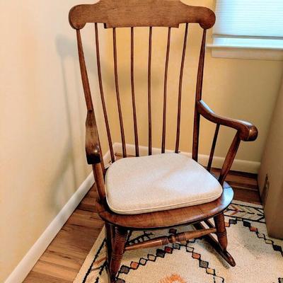 Nichols & Stone Hardwood Rocking chair