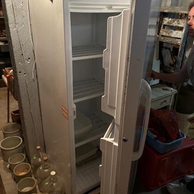 Upright freezer