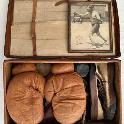 RARE c1910 "One Round Hogan" Boxer Gear Fight Suitcase LOOK!