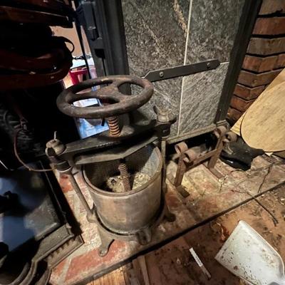 Estate sale photo