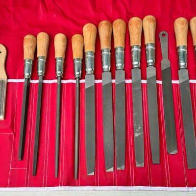 Simonds Complete File Set In Compact Carrying Case
