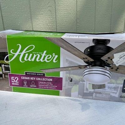 Hunter Cedar Key Collection Fan In Box
